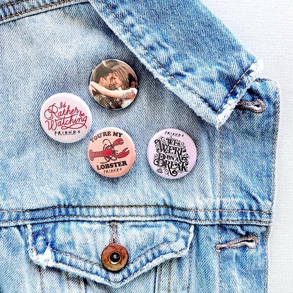 Friends TV Show Button Pin Set - Picture 2 of 8